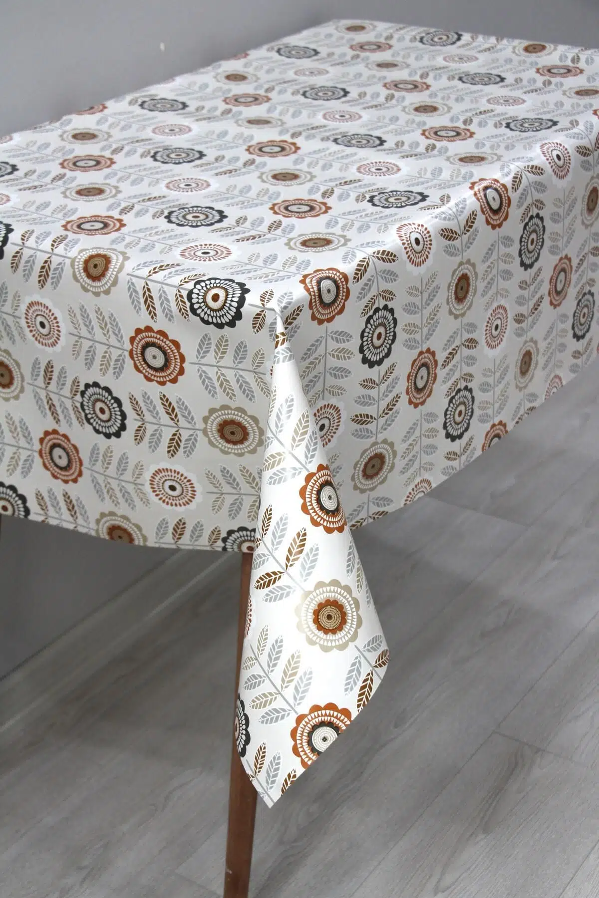 Astarlı Silinebilir Pvc Muşamba Masa Örtüsü 121-A - Turuncu